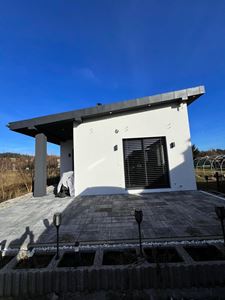 Obrázok Na predaj  4- izbový bungalov 